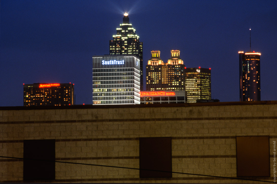 Atlanta skyline southeast bei Nacht, Nachtaufnahme 