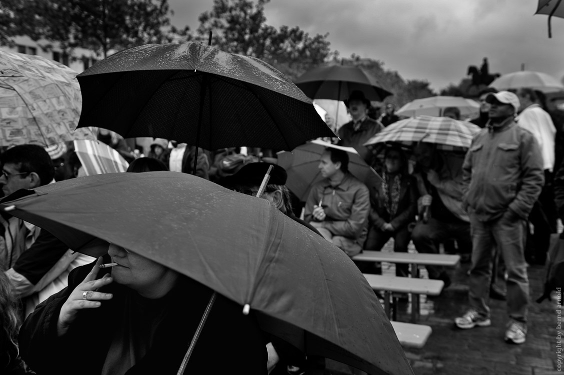 Regenschirme - Tag Deutschland - Freelens Fotojournalismus Projekt